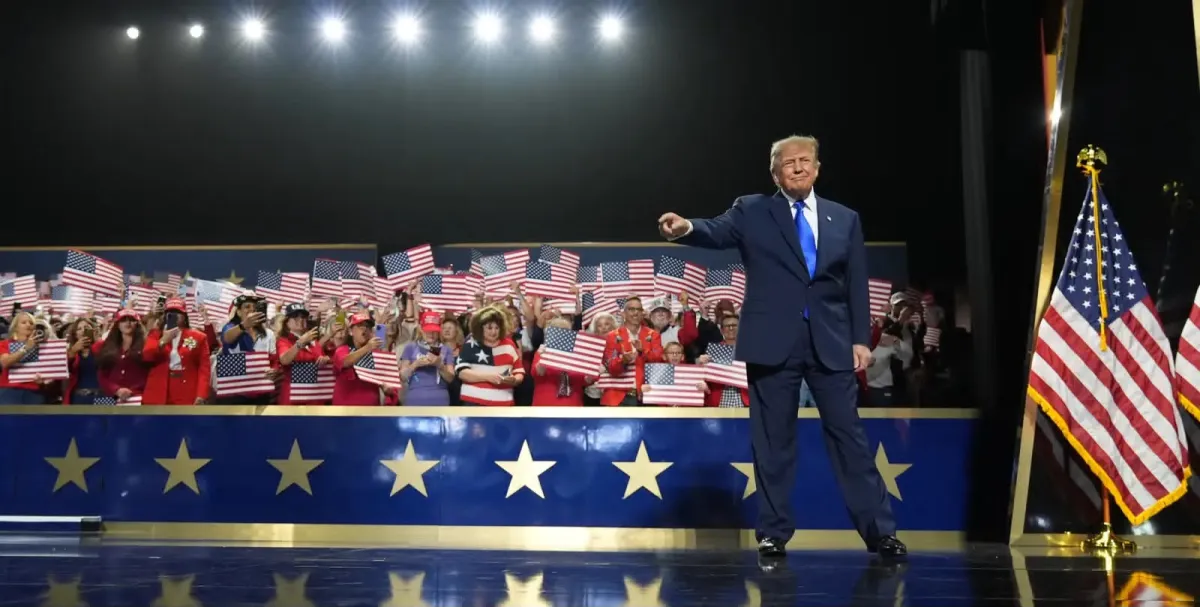 Trump promete repartir 5 mil dólares a cada adulto si los republicanos ganan las ‘midterms’