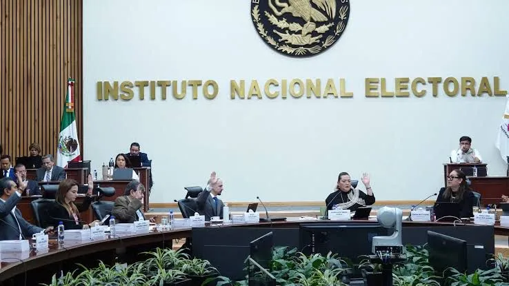 INE termina conteo de votos de elección judicial; avanza hacia la entrega de resultados oficiales