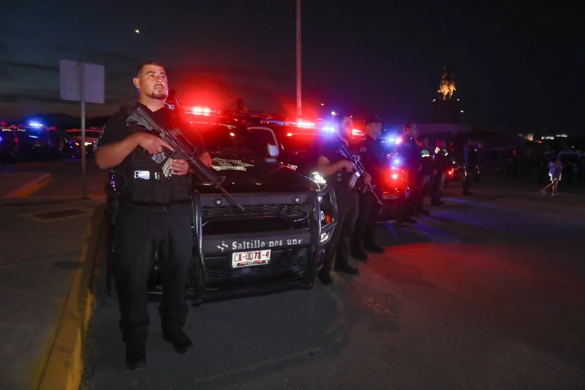 Implementan operativos de seguridad y vialidad en Saltillo por Halloween, Día de Muertos y desfile Xantolum