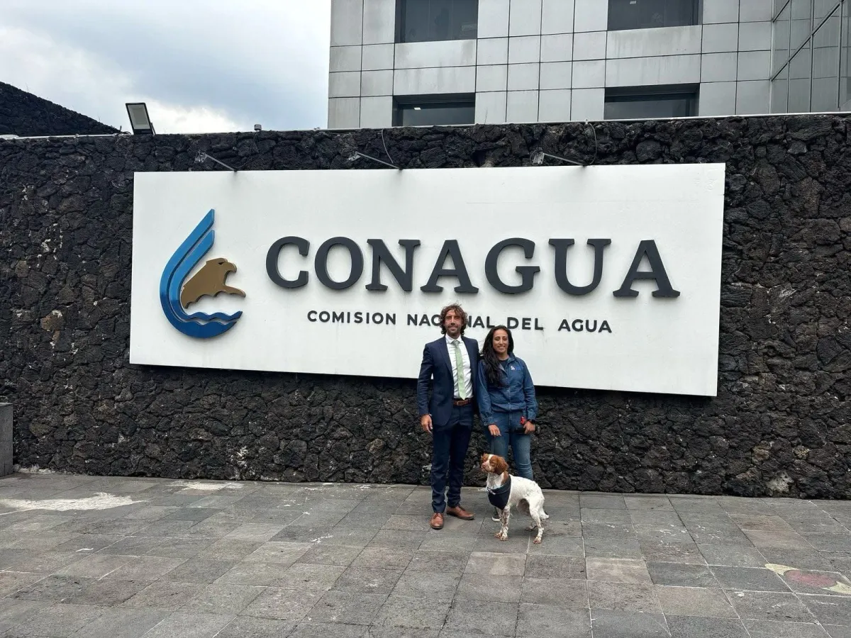CONAGUA reconoce a Saltillo por estrategia innovadora con perro detector de fugas