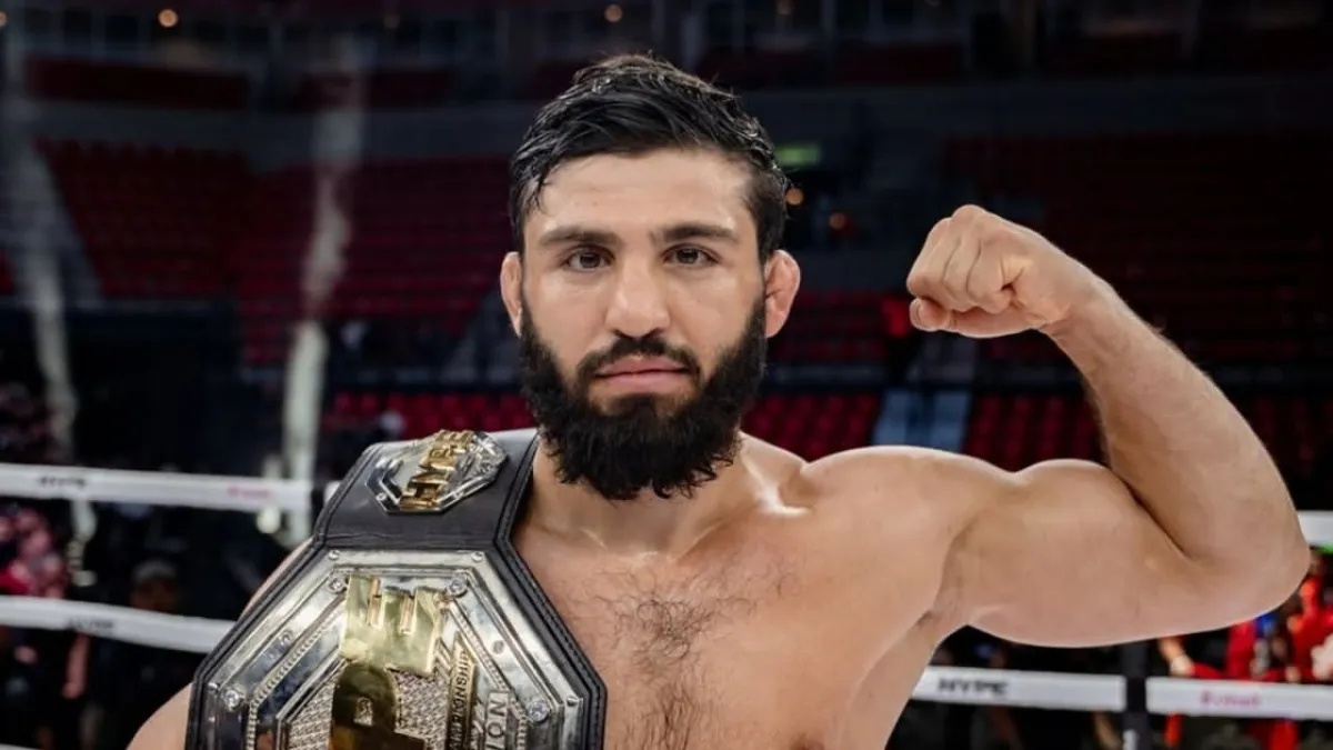 Peleador de la UFC es retirado de vuelo en Estados Unidos por incumplir normas de seguridad