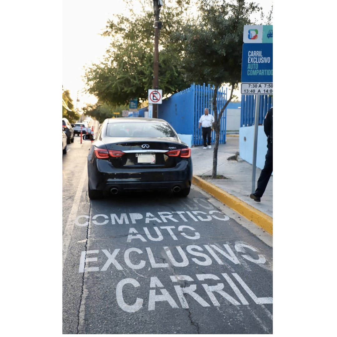 San Pedro promueve carpool en colegios del poniente