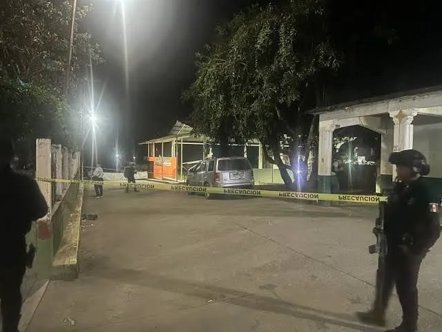Atacan a candidato en Oaxaca; muere su chofer y la Fiscalía investiga posible móvil electoral