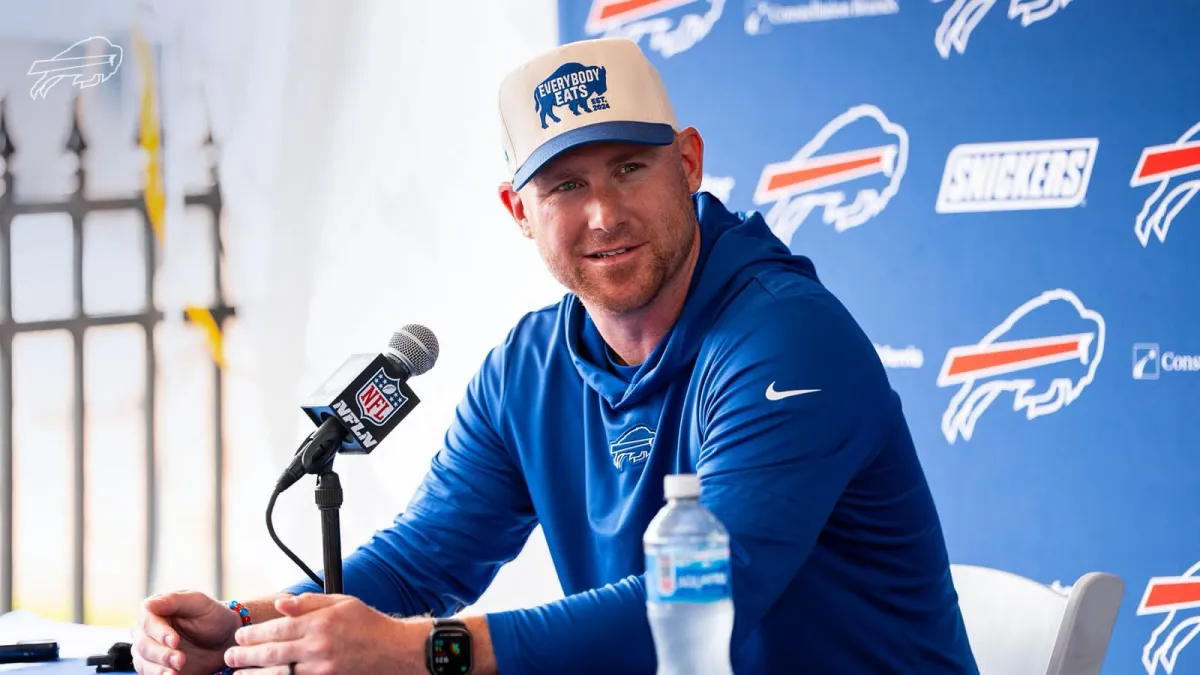 Buffalo apuesta por continuidad: Joe Brady es el nuevo head coach de los Bills