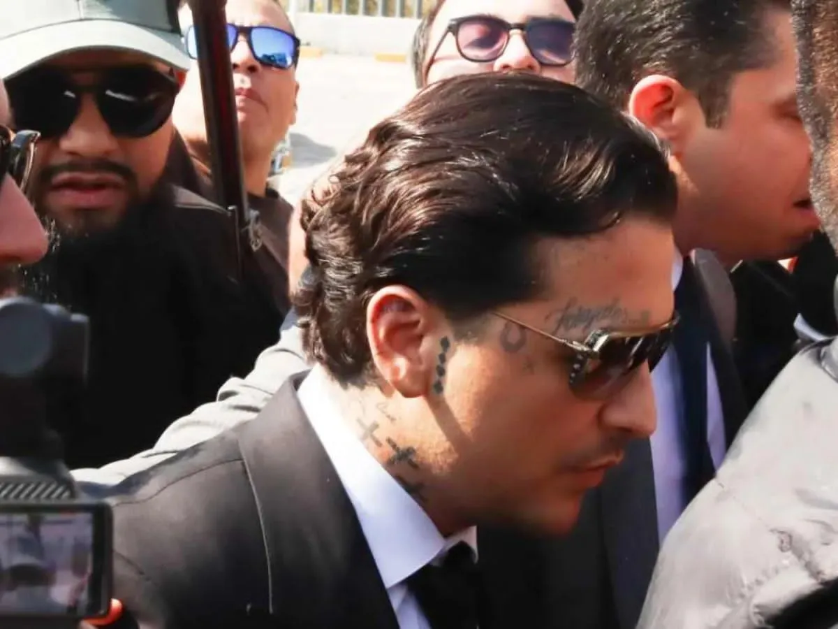 Renuncian abogados de Christian Nodal en medio del litigio con Universal Music
