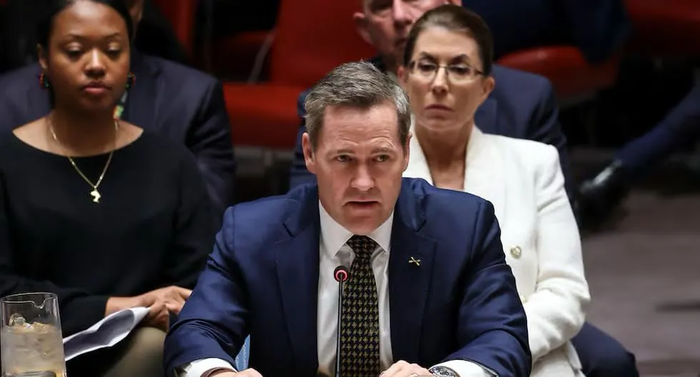 EU advierte sanciones máximas a Venezuela tras bloqueo de petroleros