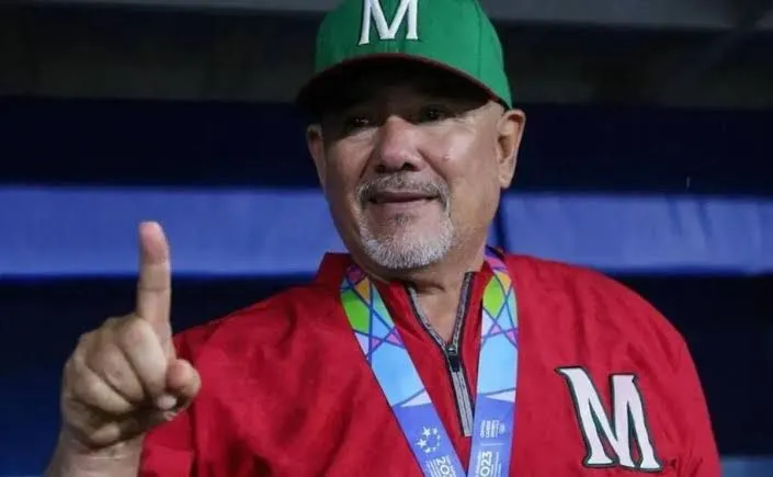 Saraperos de Saltillo anuncia salida de Enrique “Che” Reyes como mánager