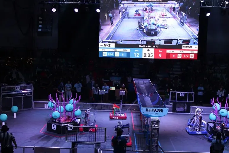 v}Arranca Competencia de Robótica First Laguna 2025: Buscan Pase al Mundial