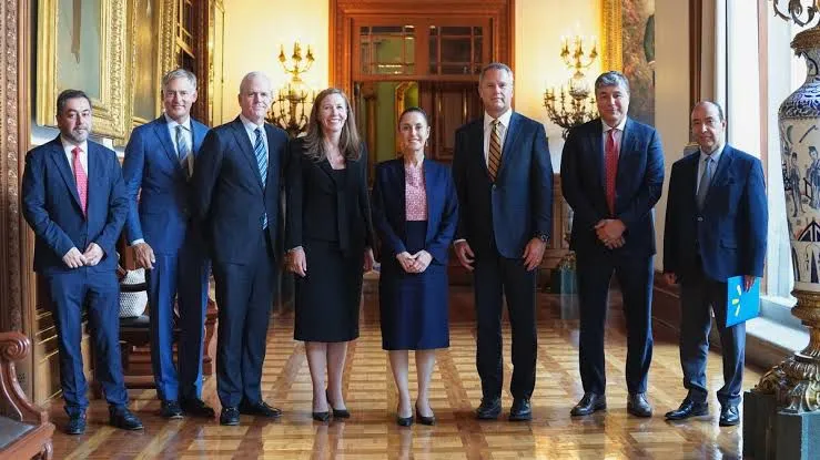 Walmart se suma al Plan México tras reunión con Claudia Sheinbaum