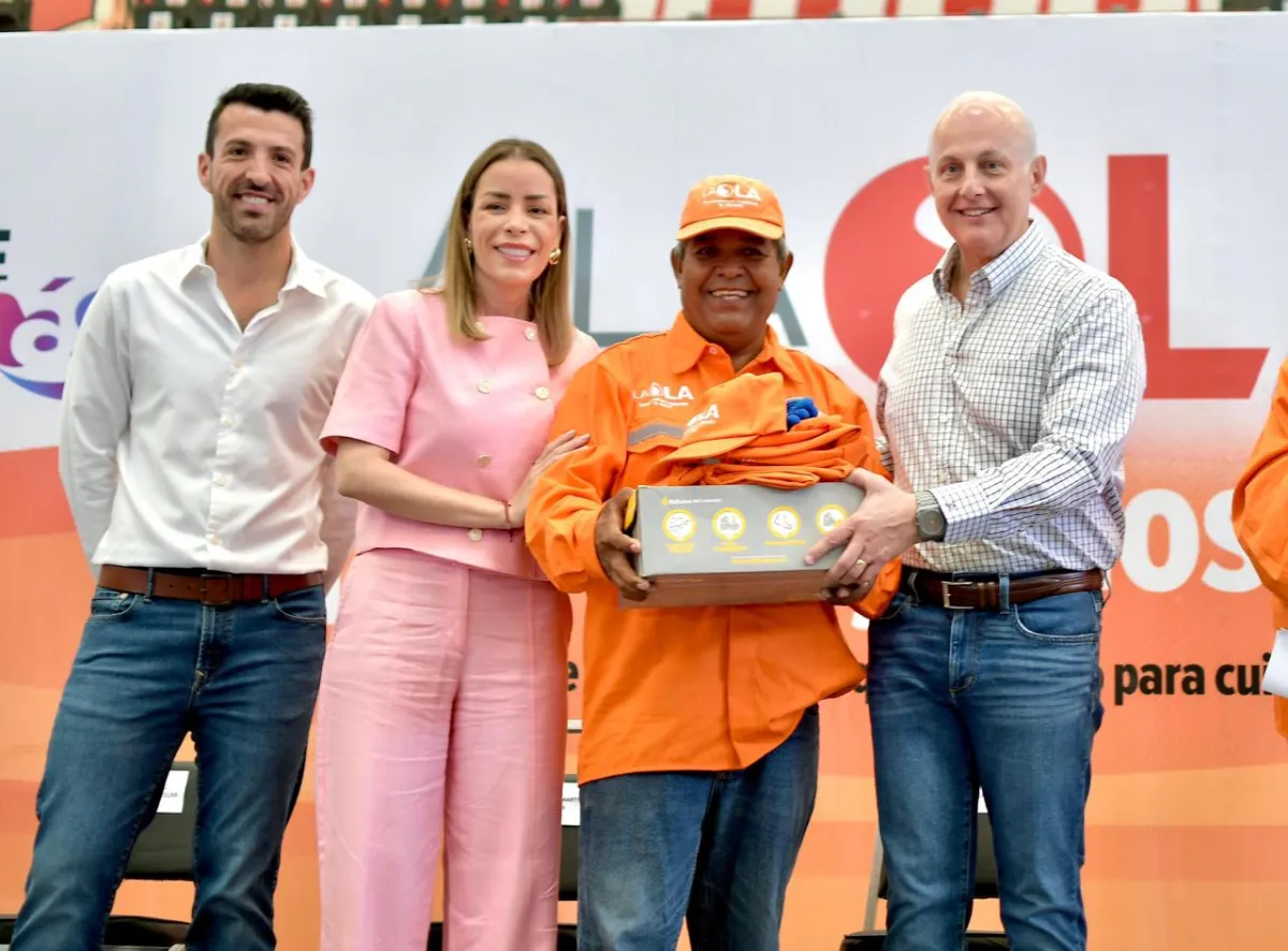 Reconoce Torreón esfuerzo de "La Ola" con uniformes, incentivos y respaldo institucional