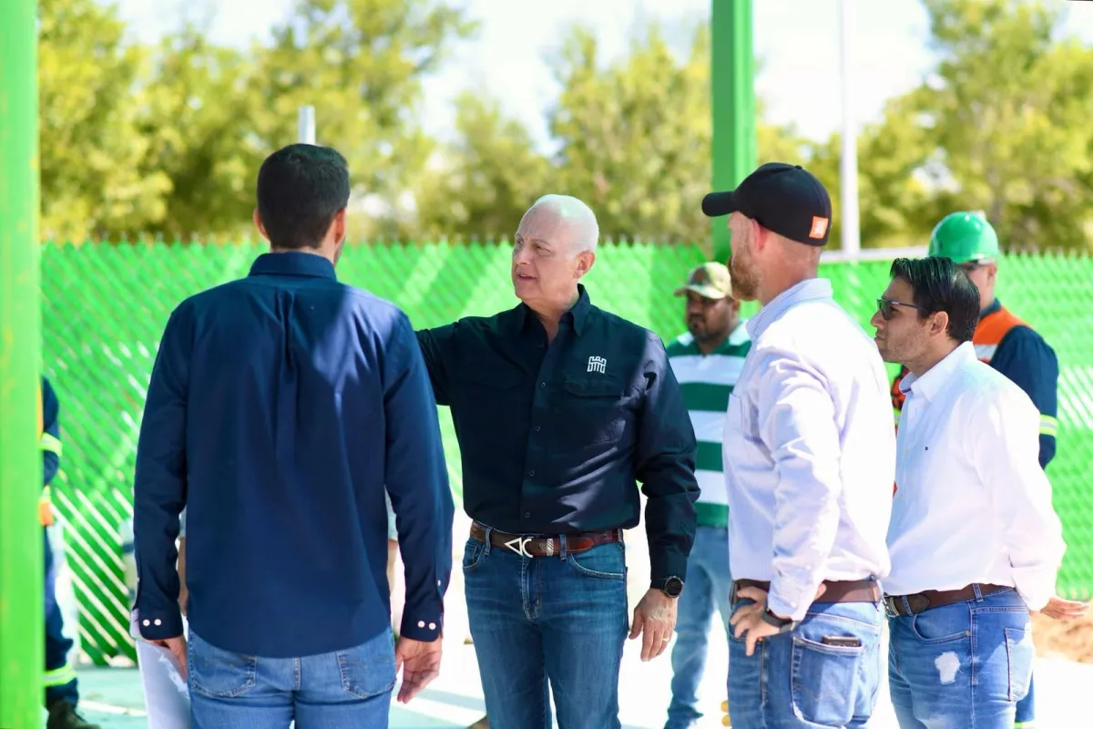 Román Cepeda supervisa avances del centro “Recoverde”; afinan detalles para su próxima inauguración