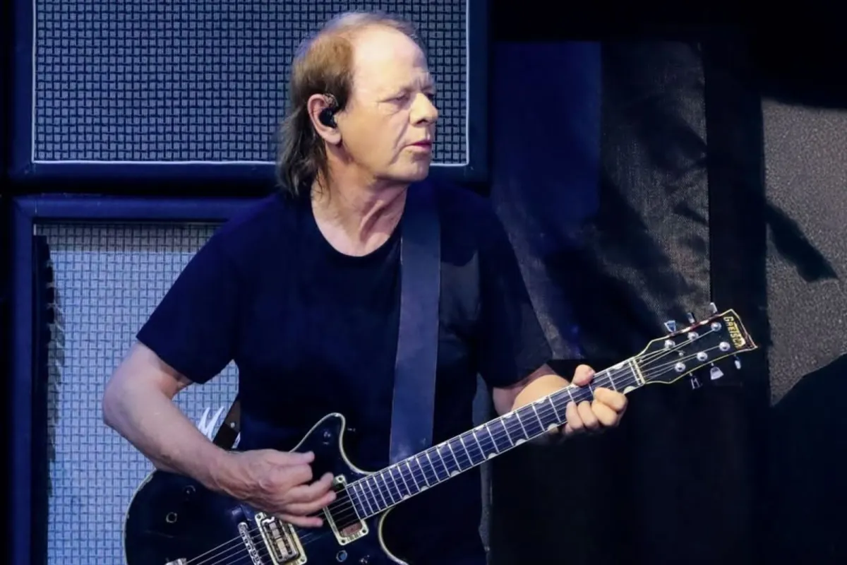 Hospitalizan a guitarrista de AC/DC en Argentina antes de su visita a México