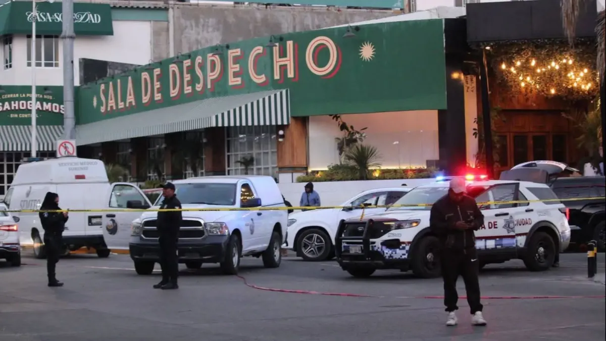 Ataque armado afuera de Sala de despecho en Puebla deja tres fallecidos