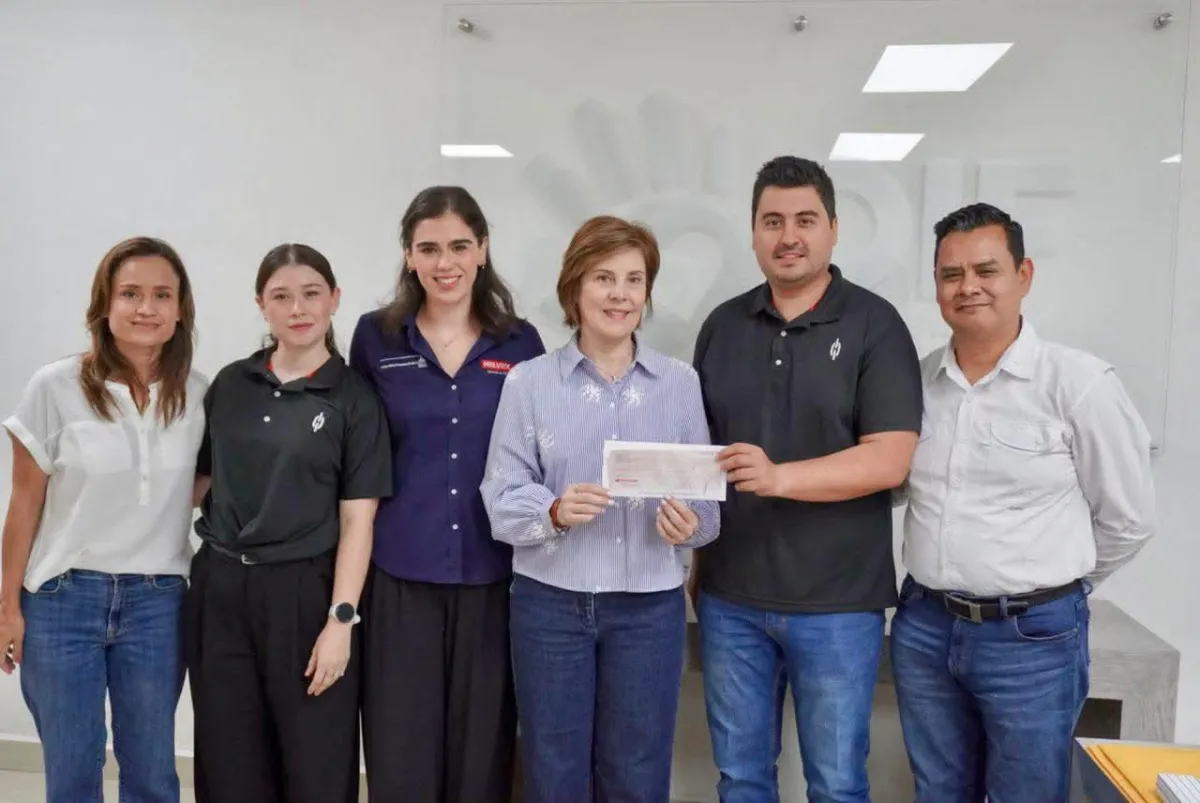 DIF Torreón fortalece programa de becas para jóvenes en situación vulnerable