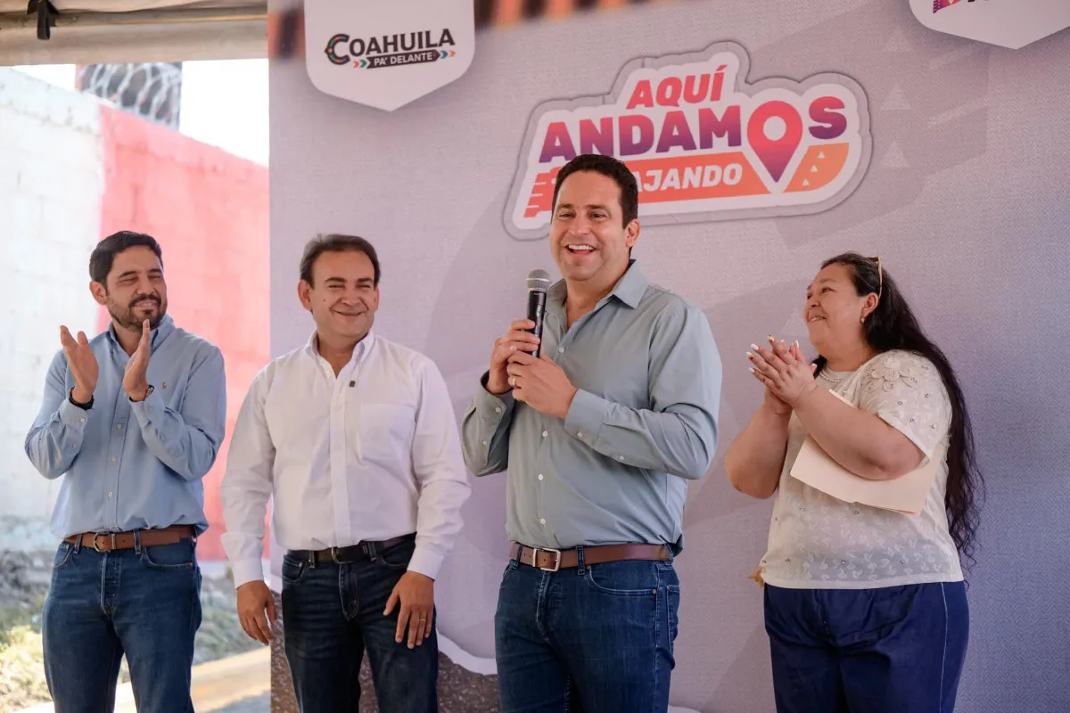 Javier Díaz entrega pavimentación esperada por 30 años al sur de Saltillo