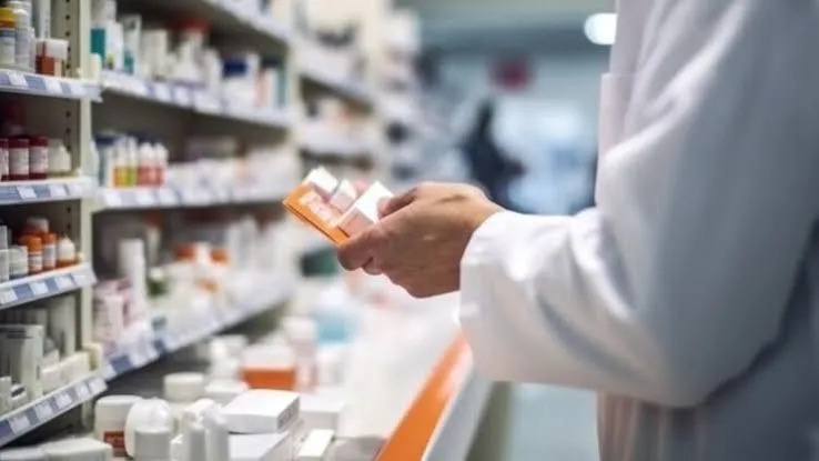 Señalan corrupción en el IMSS NL por reparto de medicamentos