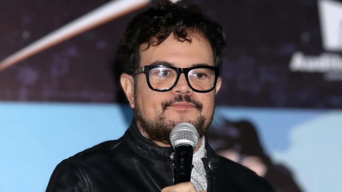Querían encerrar 6 meses a Aleks Syntek tras el concierto del Grito
