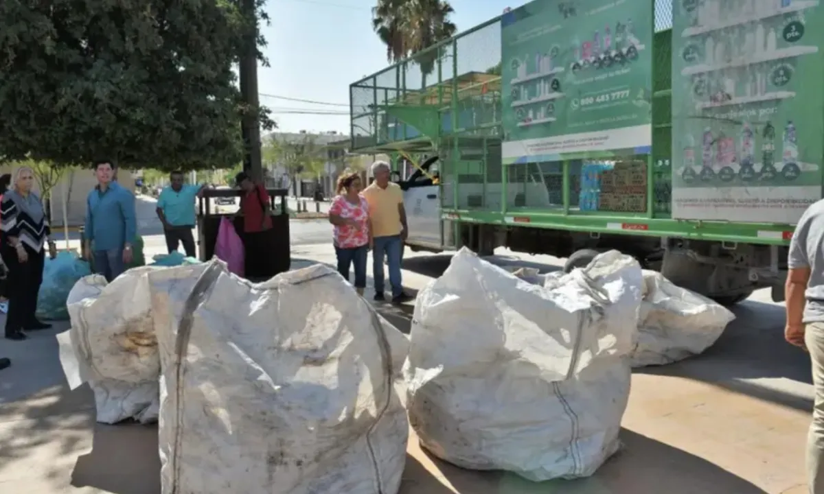 Recolectan más de 450 kilos de residuos durante campaña de reciclaje en Torreón