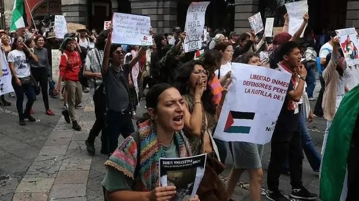 Activistas de Oaxaca exigen romper relaciones con Israel en marcha pro Palestina