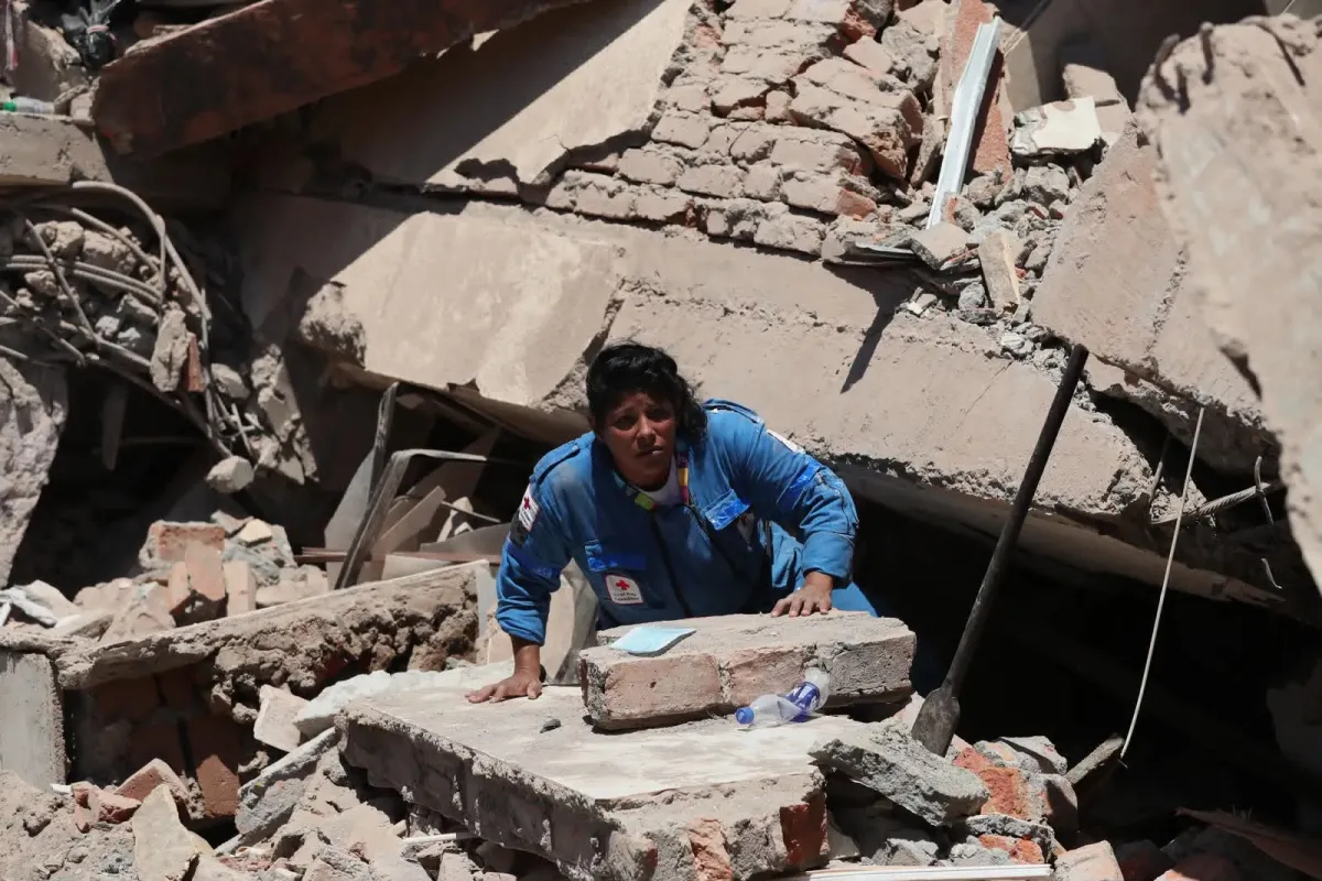Colombia eleva a 179 la cifra de muertos tras devastador terremoto