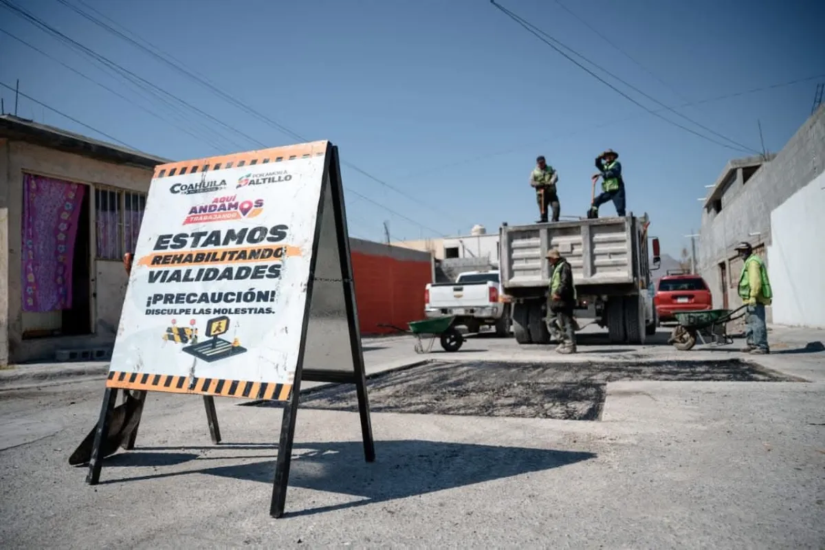 Impulsan movilidad en el sur de Saltillo con nueva pavimentación