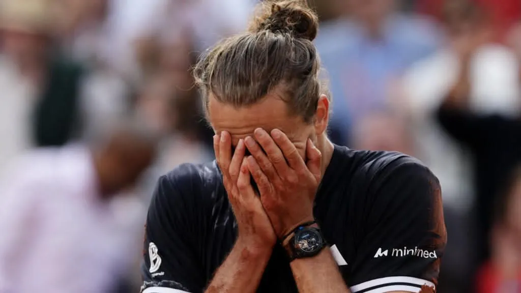 Zverev conquista Roland Garros tras una final de más de cuatro horas y logra su primer Grand Slam