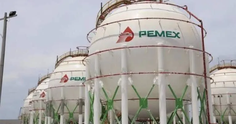 Pemex invertirá 1,600 millones de dólares para frenar el mercado ilegal de combustibles