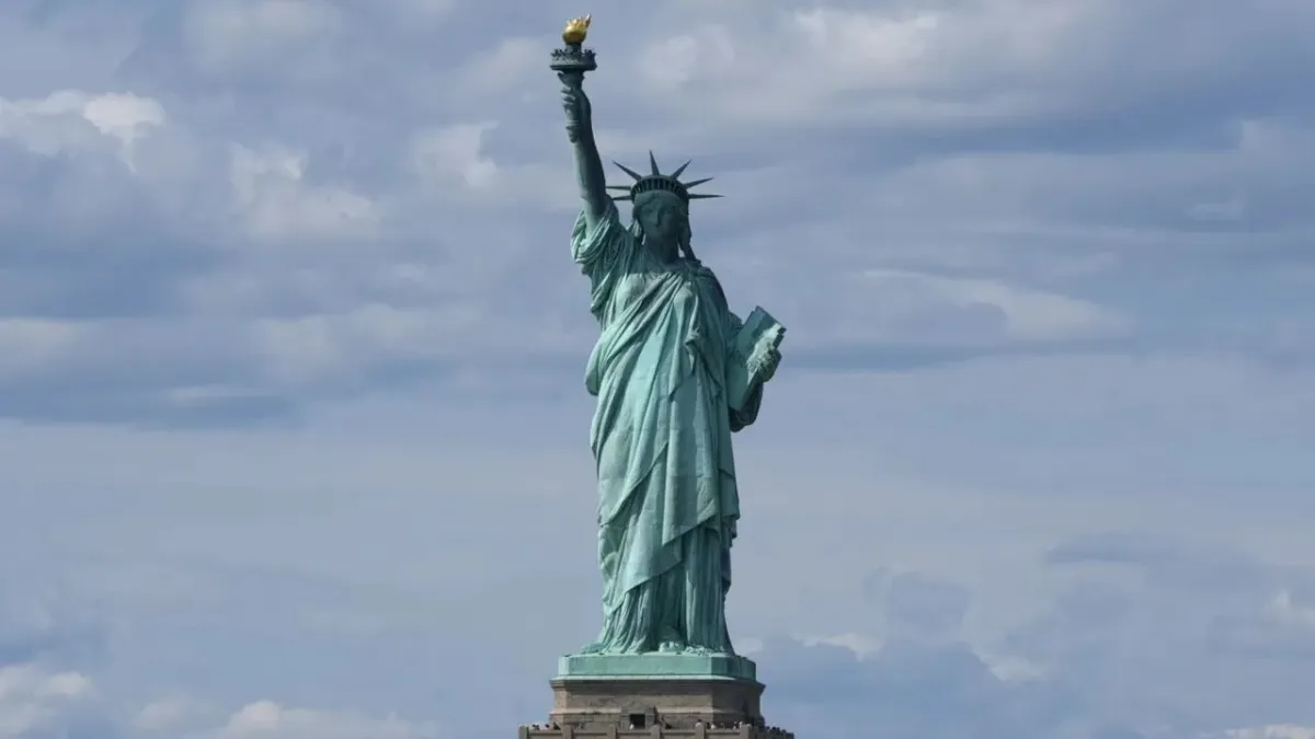 EUA No Devolverá Estatua de la Libertad: "Gracias a Nosotros Francia no Habla Alemán"