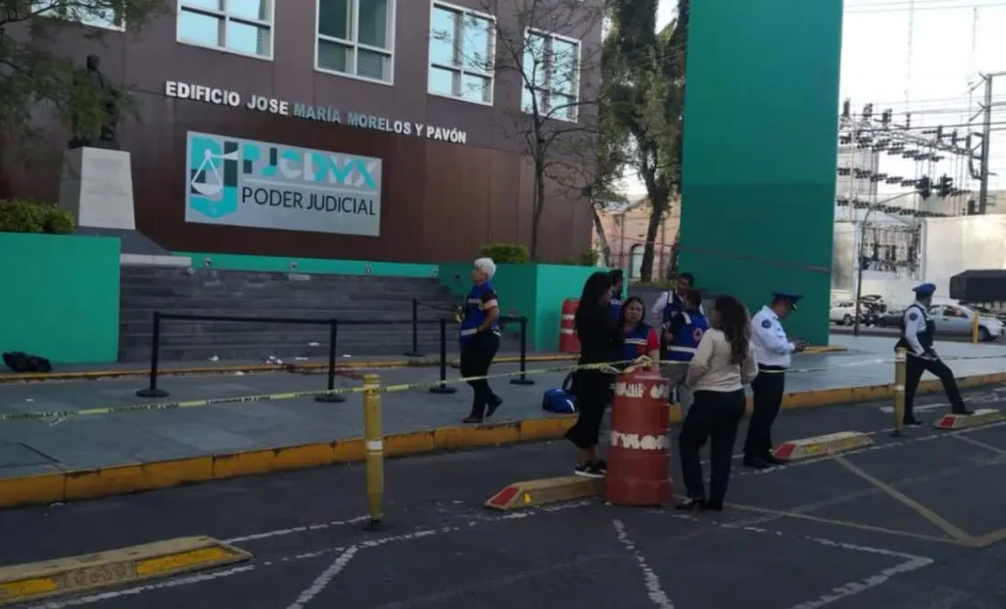 Abogado resulta herido tras ataque a balazos frente al Poder Judicial de la CDMX
