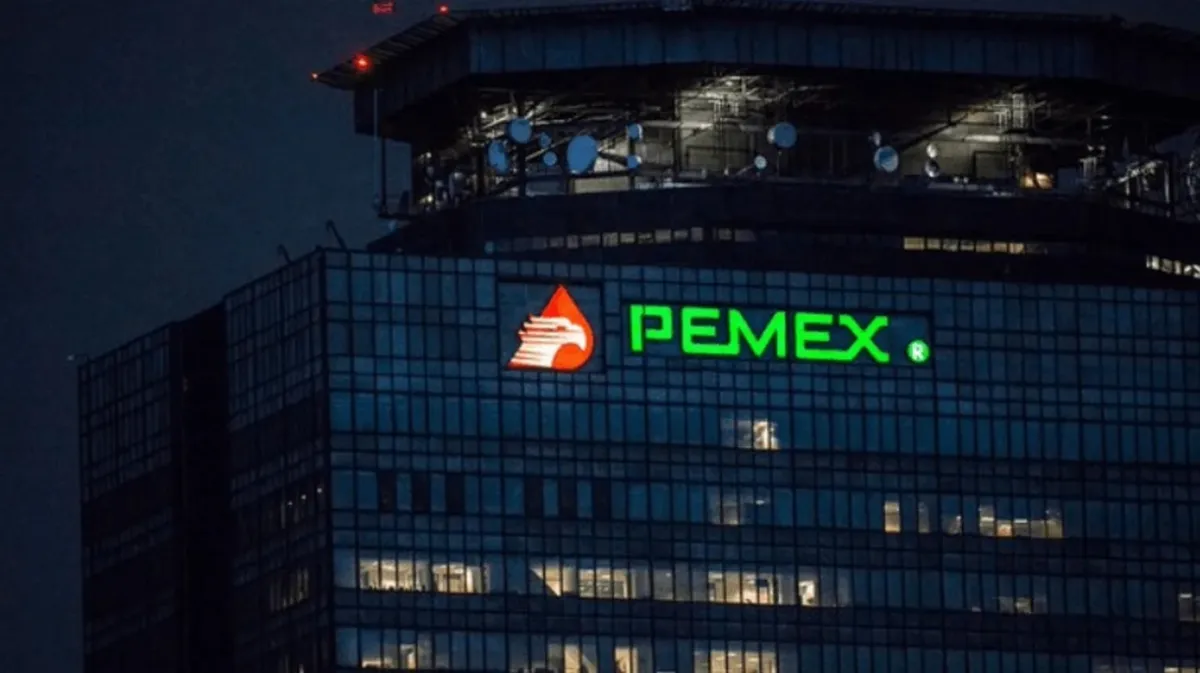 Sheinbaum informa que PEMEX ha saldado su deuda con sus proveedores un 60%
