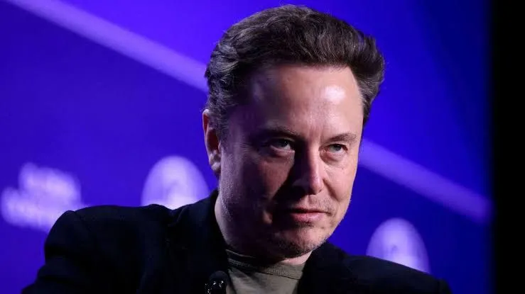 Musk demanda a OpenAI y Apple por monopolio en inteligencia artificial