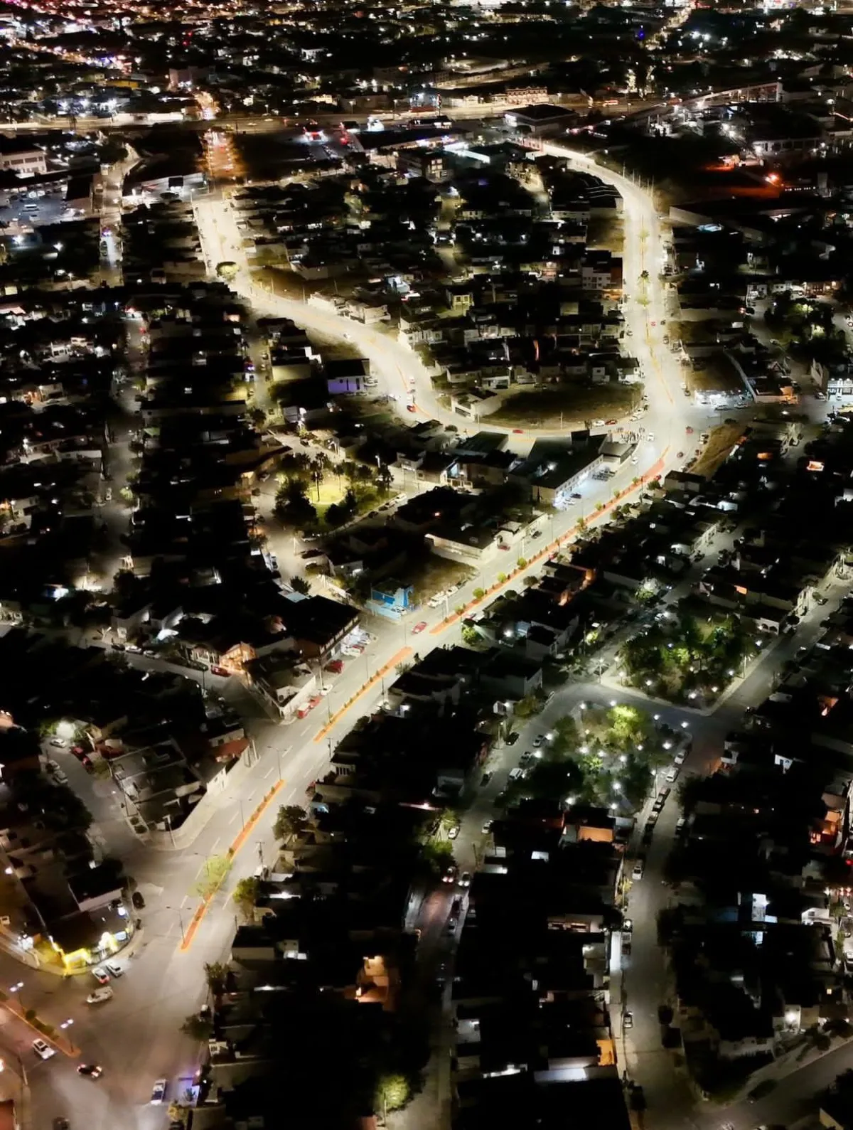 Ramos Arizpe brilla con nueva iluminación en el bulevar del Valle