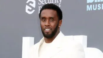 Defensa de Sean “Diddy” Combs busca su liberación apelando a la libertad de expresión