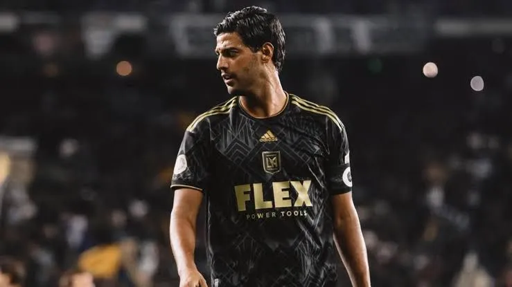 Carlos Vela se despide del futbol profesional: fin de una era