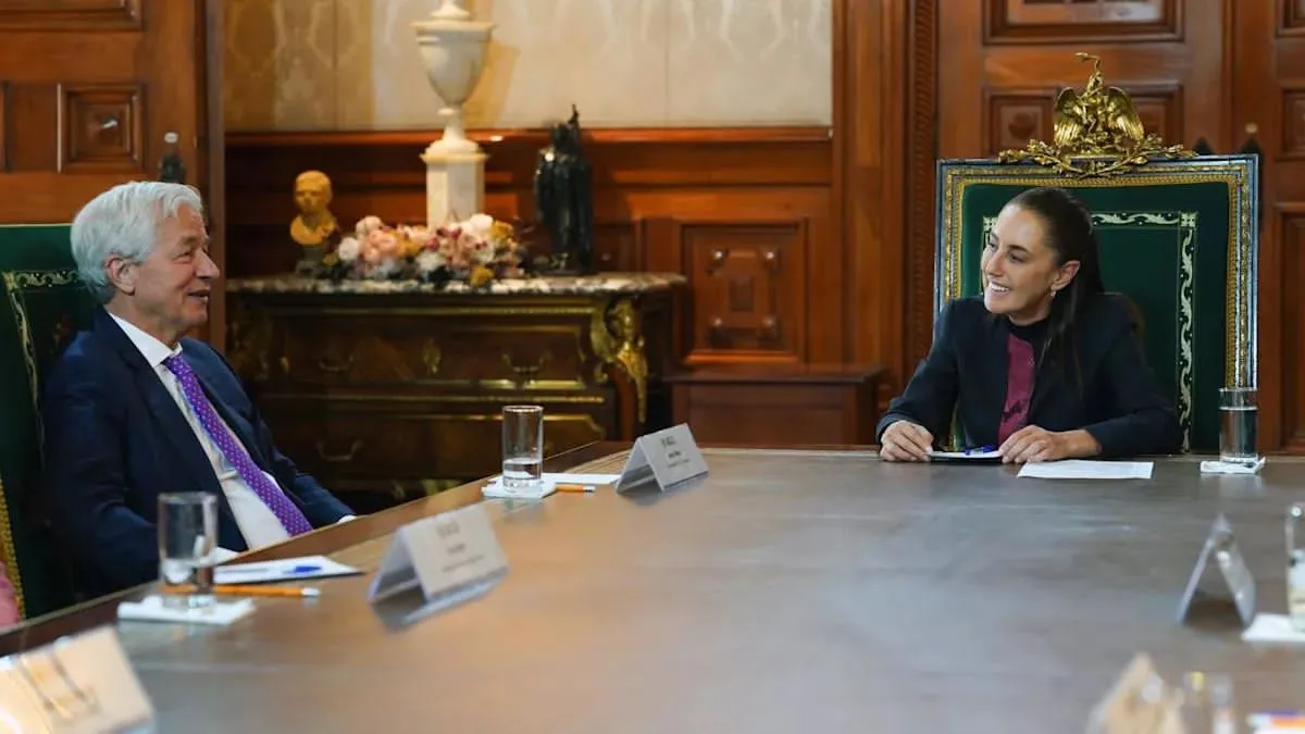Sheinbaum presume confianza de J.P. Morgan y destaca fortaleza económica de México