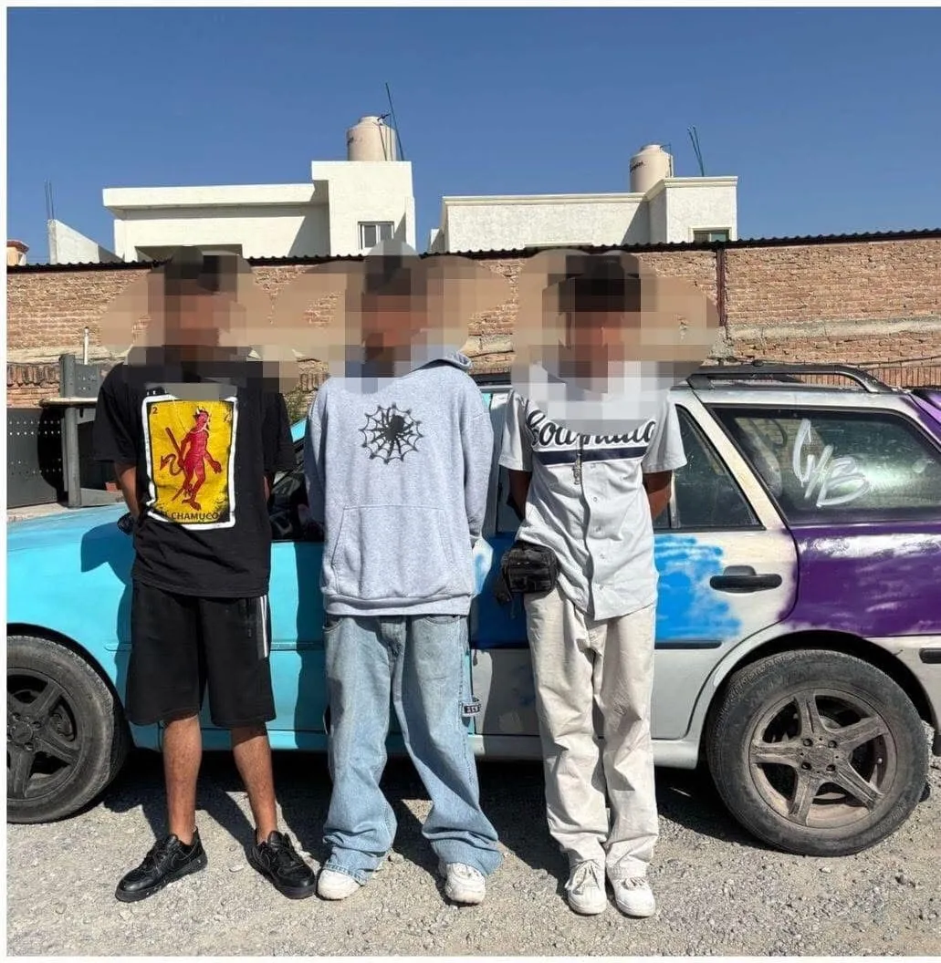 Detienen a 3 jóvenes  por robo con violencia a tiendas de conveniencia en Saltillo