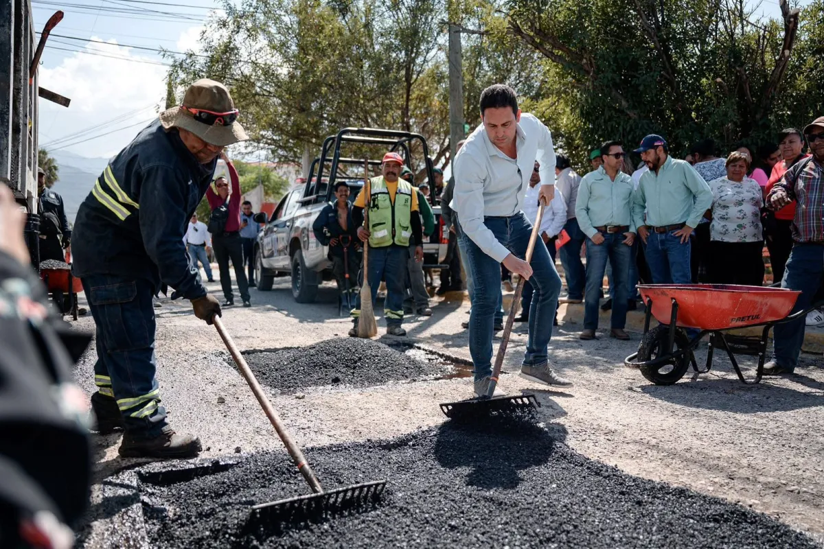 Supervisa Javier Díaz avances del programa “Aquí Andamos” en la colonia La Amistad