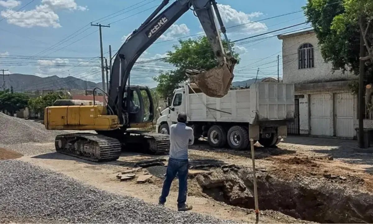Torreón avanza en obras para mejorar servicios básicos