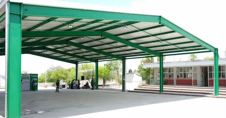 Destinarán 169 mdp a techumbres para escuelas de Saltillo