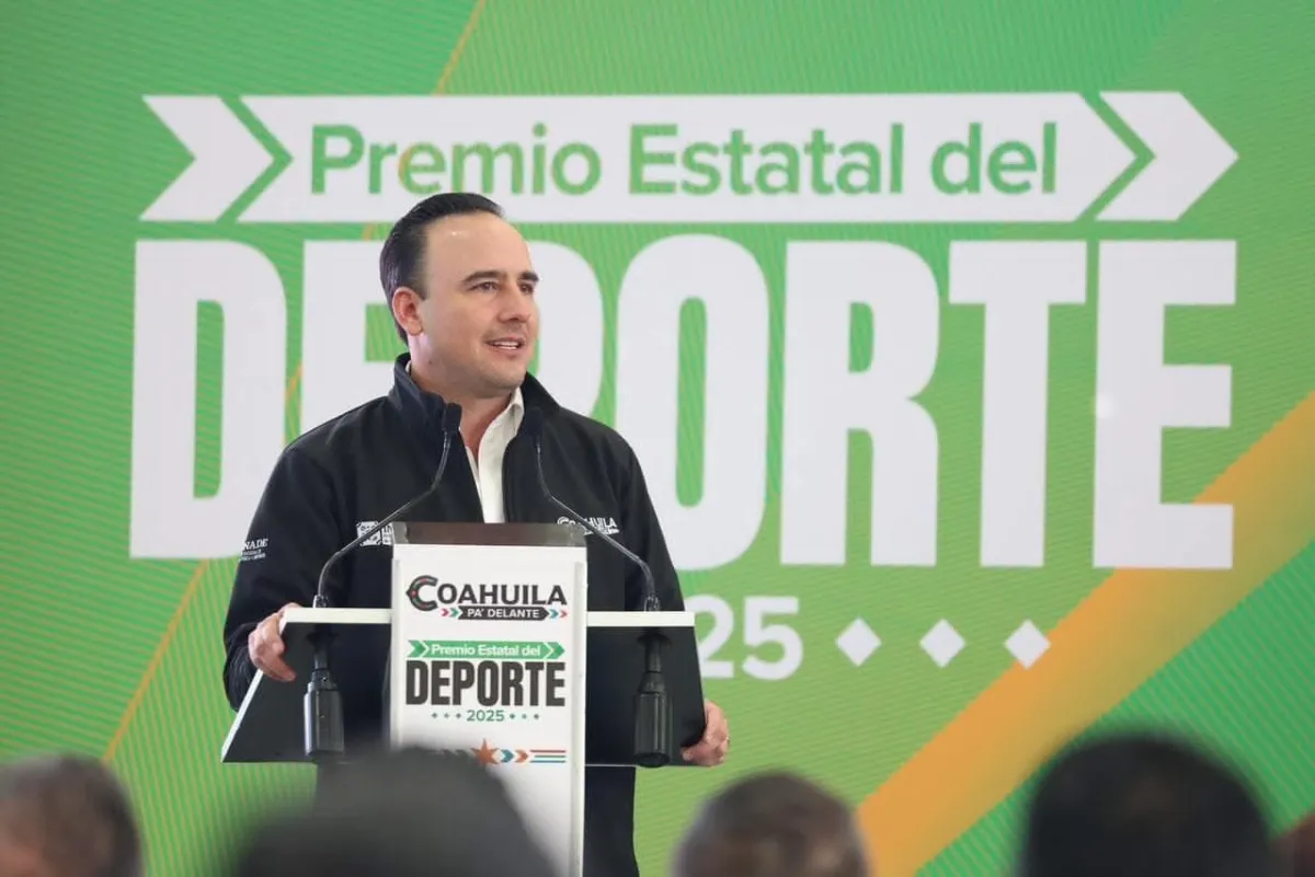 Manolo Jiménez entrega el Premio Estatal del Deporte Coahuila 2025z