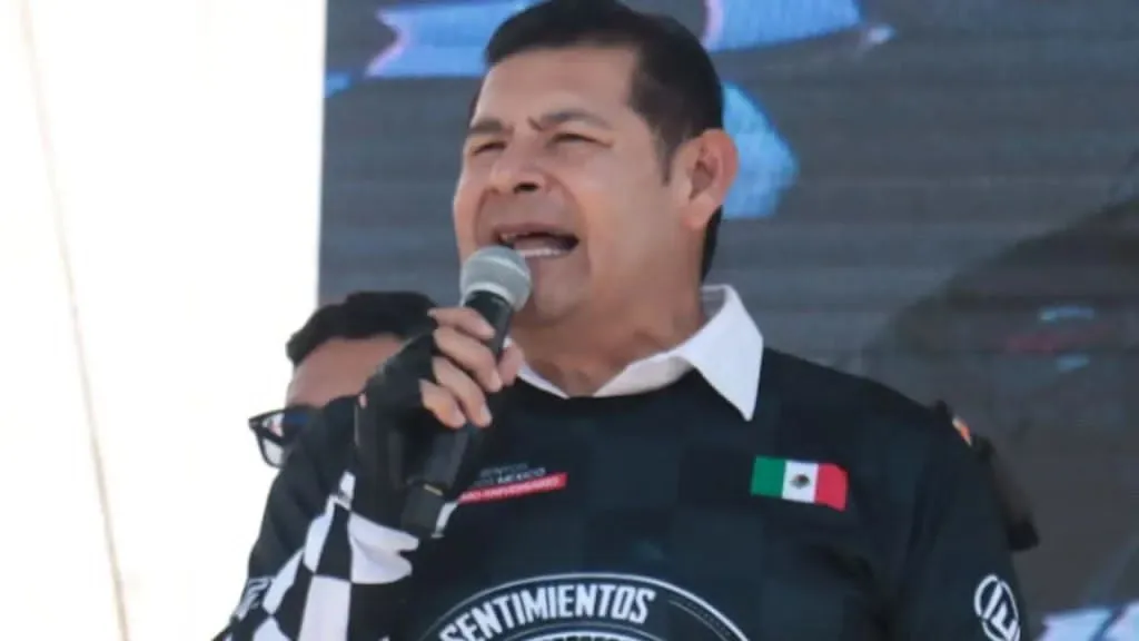 Armenta analiza ajustes en horarios de bares tras ataque armado en Puebla