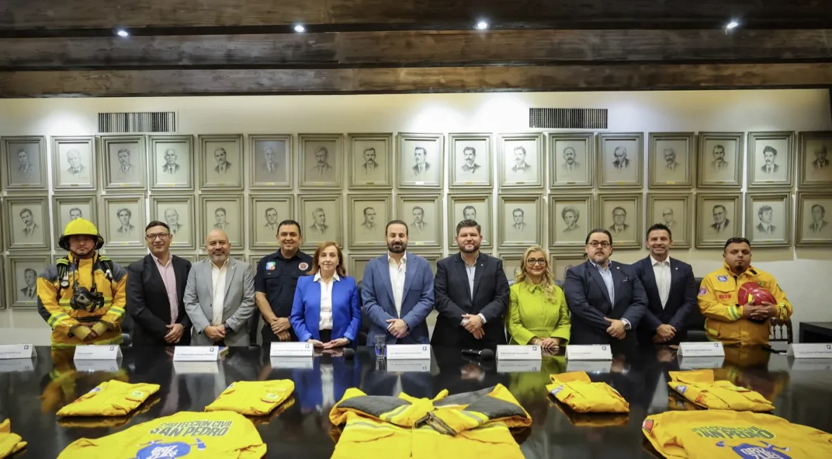 Refuerzan equipo de Protección Civil en San Pedro con donación de Grupo Rotarios
