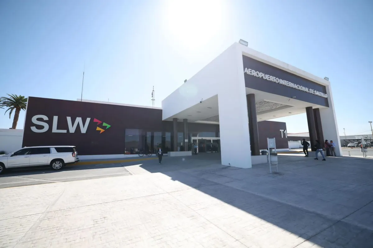 COAH0204  *Saltillo despega hacia Guadalajara con vuelo diario