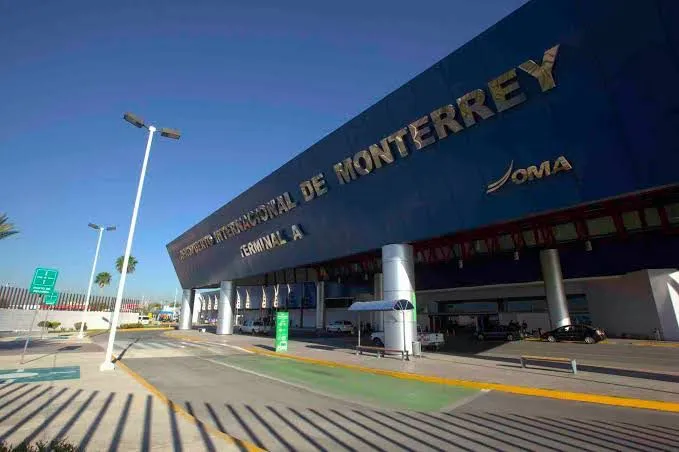 Vientos fuertes provocan retrasos en el Aeropuerto de Monterrey