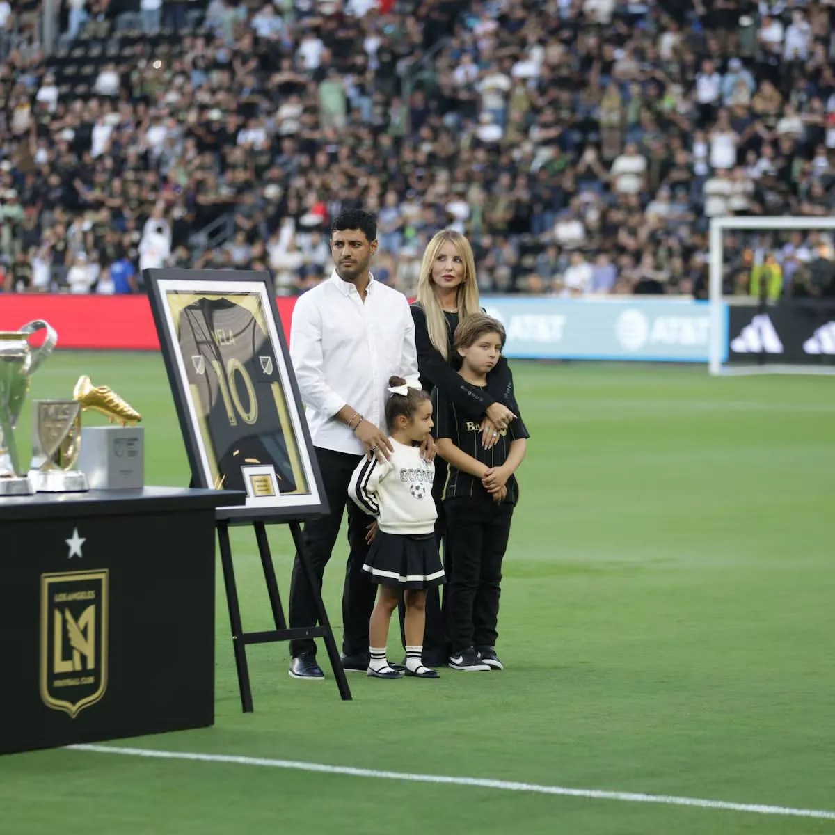 De capitán a dueño: Carlos Vela se convierte en copropietario del LAFC