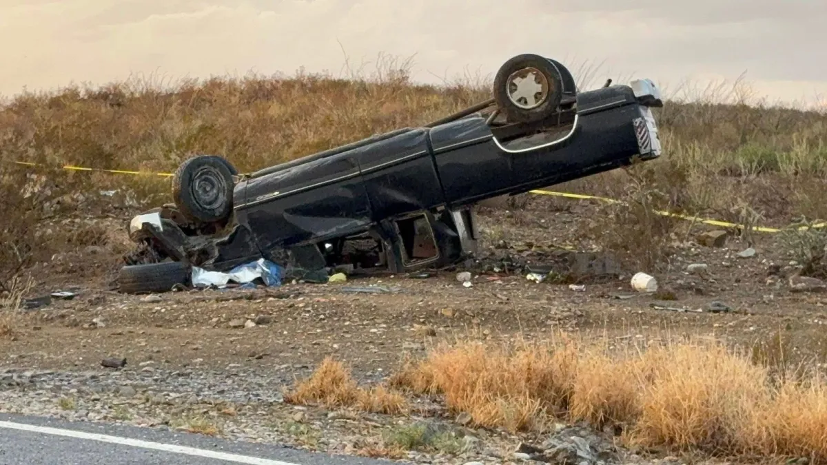 Volcadura en Ramos Arizpe deja un hombre muerto y dos lesionados