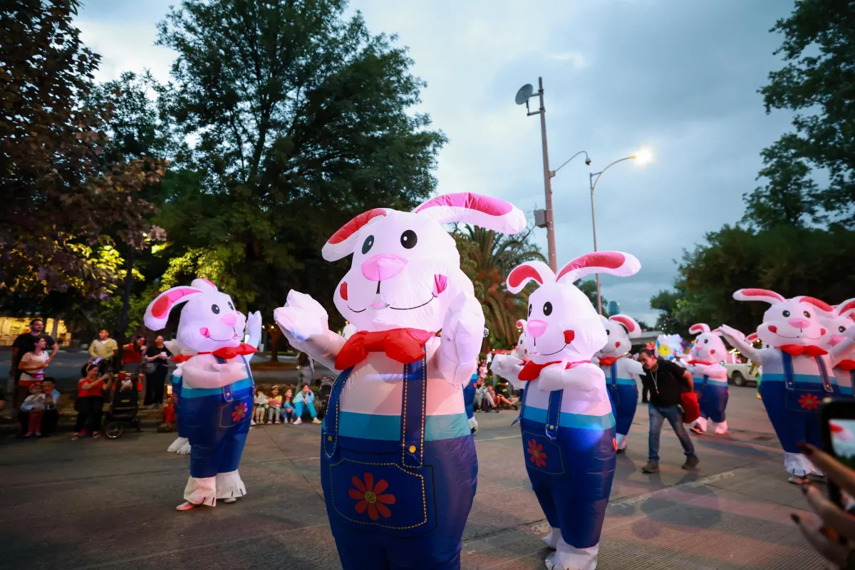 Disfrutan tradicional Desfile de Pascua en San Pedro Garza García