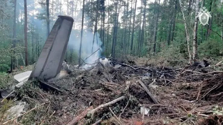 Accidente aéreo en Rusia deja 48 muertos cerca de la frontera con China