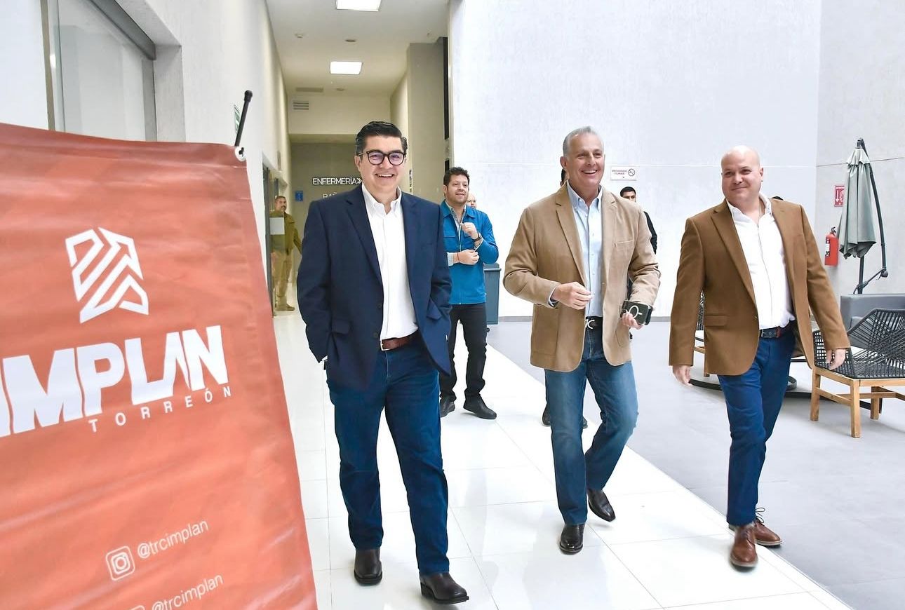 Alcalde de Torreón apuesta por conectividad regional; nuevos consejeros del IMPLAN toman protesta