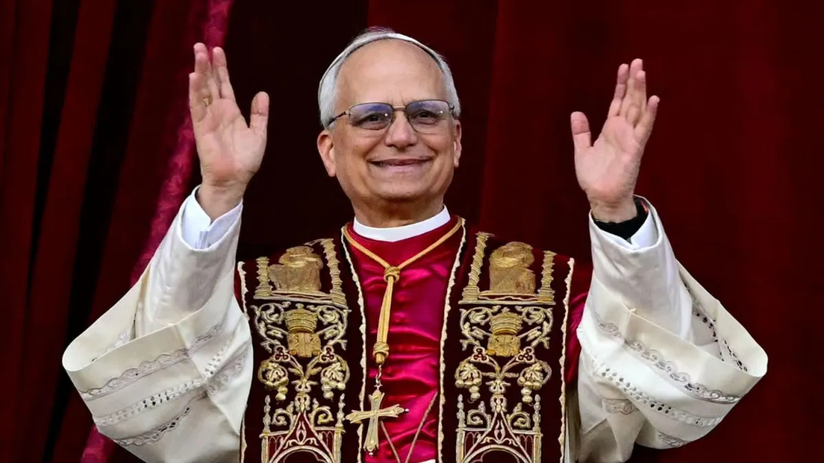 Perú prepara un helicóptero ambulancia para acompañar al papa León XIV en su visita